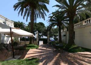 We are continually refining and adding to our portfolio of Nice Places to stay in Italy, so visit our site regularly to find somewhere just that little bit special. All our places to stay are presented with photos and descriptions taken and selected by us personally to give an impression as true to the reality as we can. All places are chosen by our team here in Italy for their combination of price, quality, charm and location. We work in partnership with family run hotels, guest houses and self-catering accommodations. This is NOT an unverified 'web portal' or online directory - we select only those places which we believe make excellent places to base a 1 week holiday or longer.